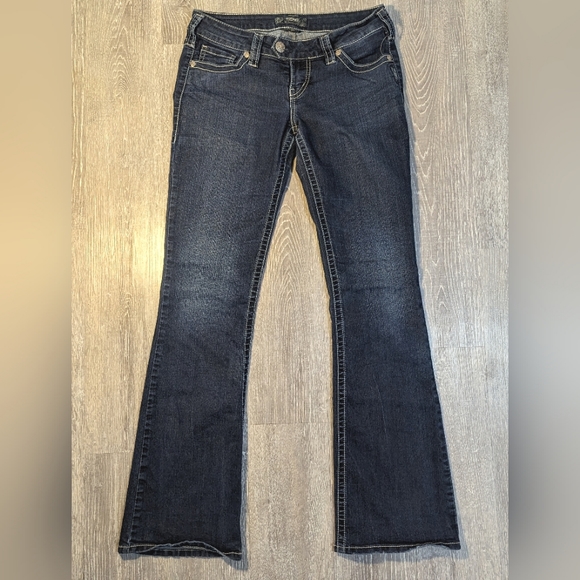 Silver Jeans Denim - Silver Jeans Tuesday